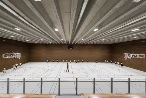 Vue sur la salle de sport