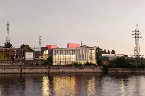 Vue depuis La Meuse